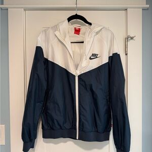 Nike Men's White and Navy Windbreaker